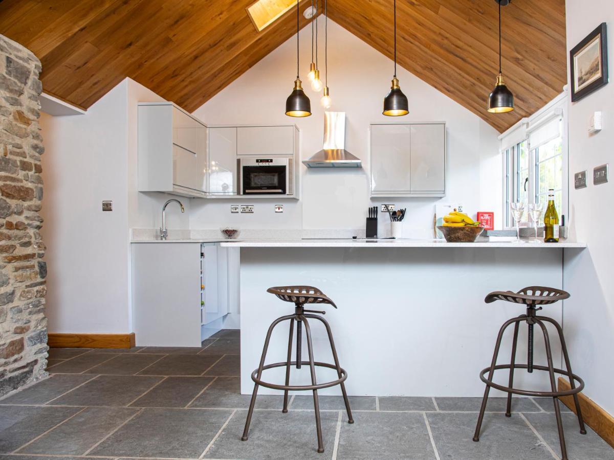 Swansea Valley Holiday Cottages Cilybebyll Zewnętrze zdjęcie